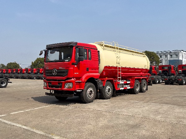 8x4陕汽德龙SGZ5312GFLSX6型油田专用(yòng)下灰罐車(chē)