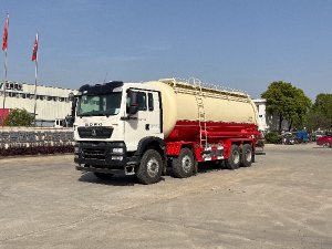 8x4重汽豪沃SGZ5312GFLZZ6T5型粉罐車(chē)/油田专用(yòng)下灰罐車(chē)/固井水泥罐車(chē)